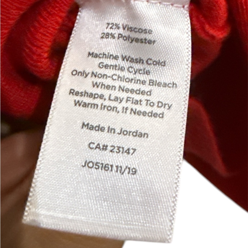 Talbots Red Top - Picture 4 of 4